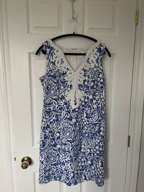 Eliza J Blue and White Embroidered V-Neck Sheath Dress